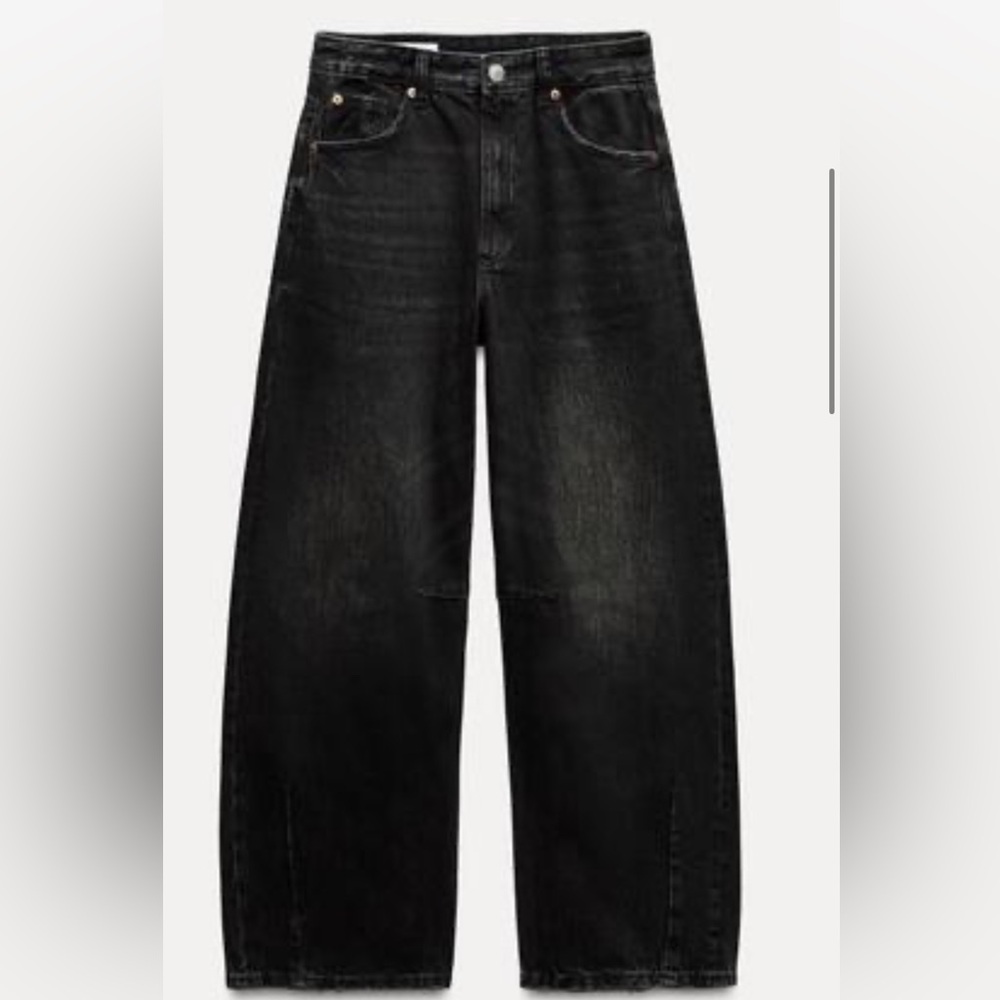 Zara TRF MID WAIST BAGGY BALLOON JEANS Black Size 26 (US 2)